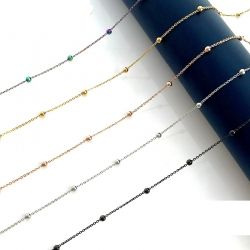 Луксозно бижу верижка за очила с малки топчета от титаний