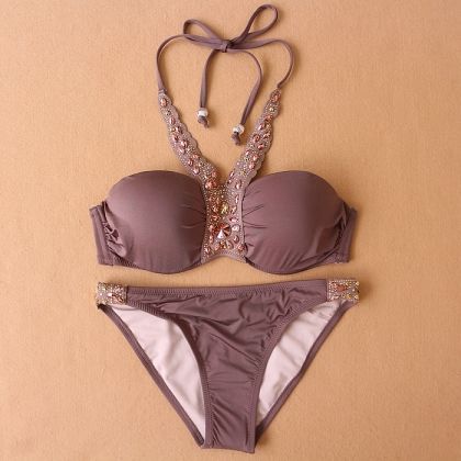 Оригинален Бански с огърлица кристални камъни модел