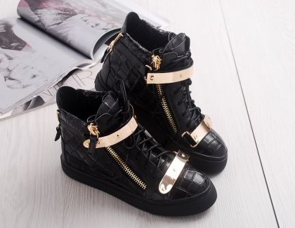 Зимни спортни боти на платформа, НАЛИЧНИ 39 номер