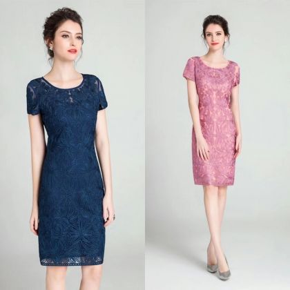 Елегантна дантелена рокля