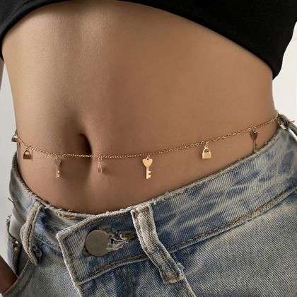 Тънка верижка украшение за талия с ключе и катинар