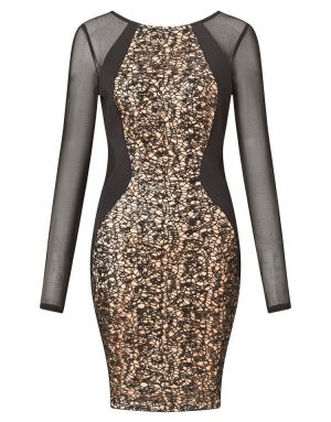 Елегантна рокля с дантела, с дълъг ръкав черен тюл