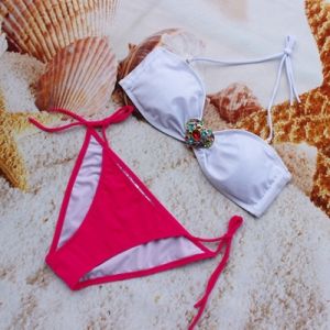 Бански от две части VS с тока СЪРЦЕ кристални камъни