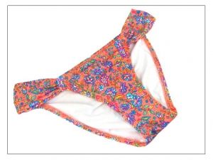 Бански от две части VS с тока ЦВЕТЕ с кристални камъни