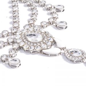 Бижу украшение за стъпала с големи камъни