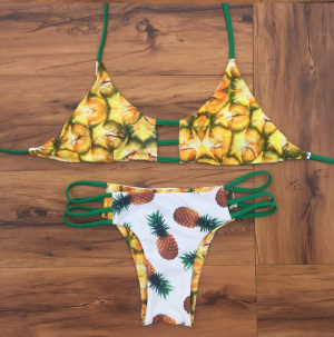 Бански от две части на АНАНАСИ