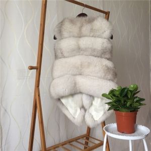 Елек 100% естествен косъм сребърна лисица ПЕПЕЛ ОТ РОЗИ