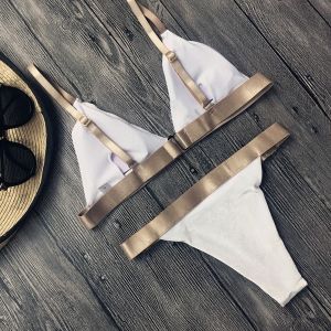 Секси моден бански с триъгълна чашка бяло и златно