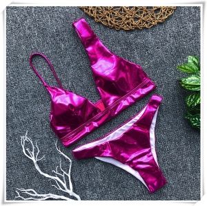 V - образен бански в розово и сребристо