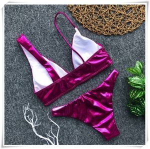 V - образен бански в розово и сребристо