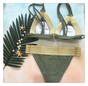 Изчистен бански с златисто