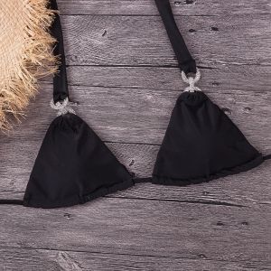 Моден бански с големи токи с камъни в ПЕТ ЦВЯТА