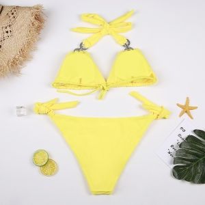 Моден бански с големи токи с камъни в ПЕТ ЦВЯТА