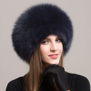 Зимна дамска шапка с естествен дълъг косъм лисица