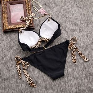 Оригинални Бански от две части с твърда чашка