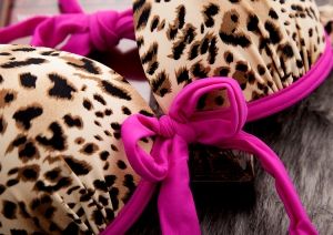 Оригинални Бански от две части с твърда чашка