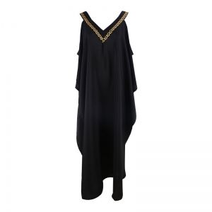 Дълга свободна черна рокля роба с ръкав с отворени рамена