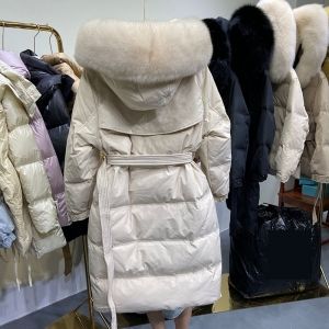 Дамско яке средна дължина с колан с гъши пух и качулка с голяма яка естествен косъм, НАЛИЧНО М/L размер