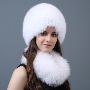 Комплект шапка със шал от естествен  косъм лисица 