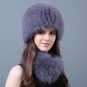 Комплект шапка със шал от естествен  косъм лисица 