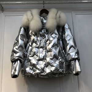 Дамско зимно яке лъскаво с релефно лого и сваляща се яка лисица, НАЛИЧНО S, M размер