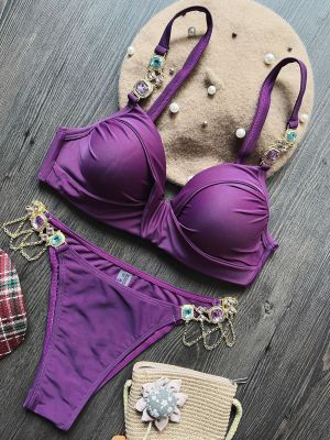 Луксозен бански с големи токи с камъни