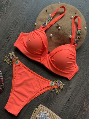 Луксозен бански с големи токи с камъни