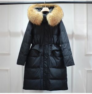 Голямо естествено палто  с качулка от миеща мечка , дълго, пухено, НАЛИЧНО в размер М